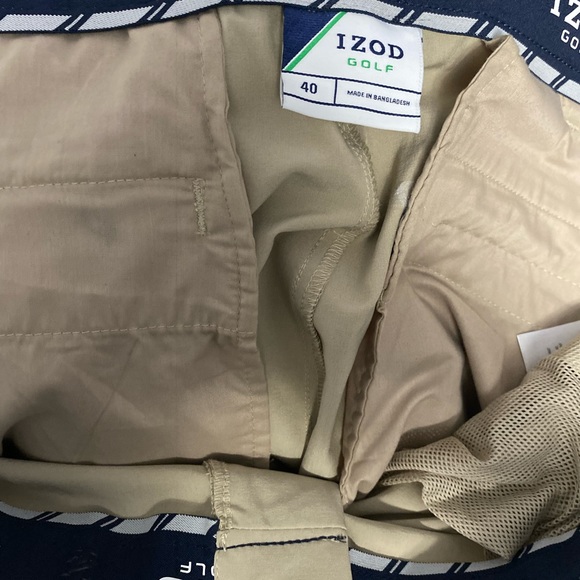 Shorts - Picture 4 of 4